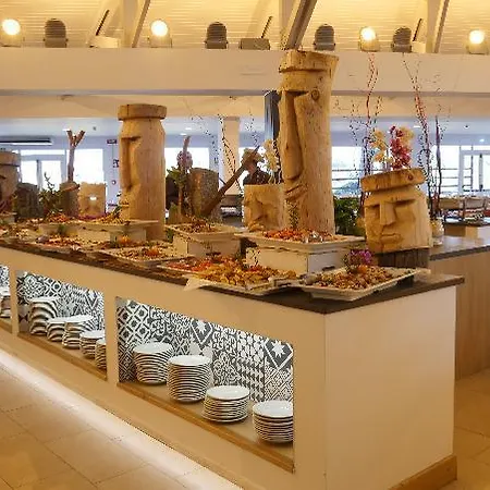 Hotel Club 3*
