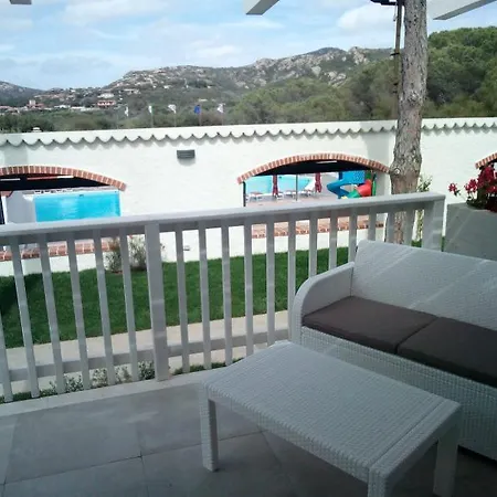 Club Hotel