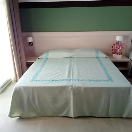 Hotel Club 3*